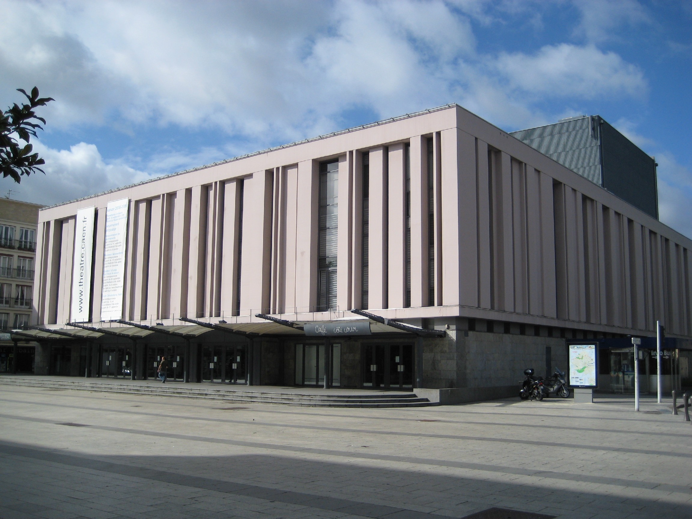 La programmation du Théâtre de Caen avec Patrick Foll episode artwork